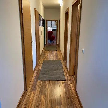 „1. Work & Sleep Luxury Apartment“ Fuer Arbeiten & Wohnen ! Appartement Salzburg