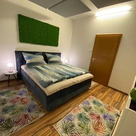 Appartement „1. Work & Sleep Luxury Apartment“ Fuer Arbeiten & Wohnen ! Salzburg