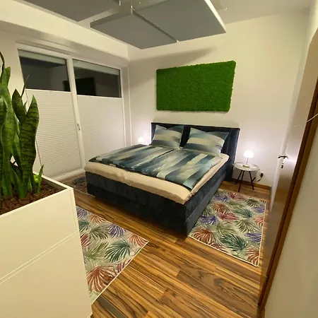 „1. Work & Sleep Luxury Apartment“ Fuer Arbeiten & Wohnen ! Appartement