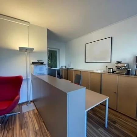 „1. Work & Sleep Luxury Apartment“ Fuer Arbeiten & Wohnen ! Appartement Salzburg